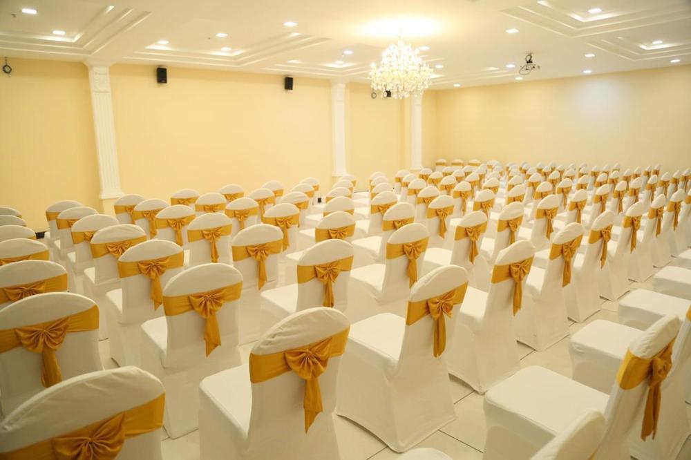 Kingsburyfiesta Hotel Vellore Ngoại thất bức ảnh